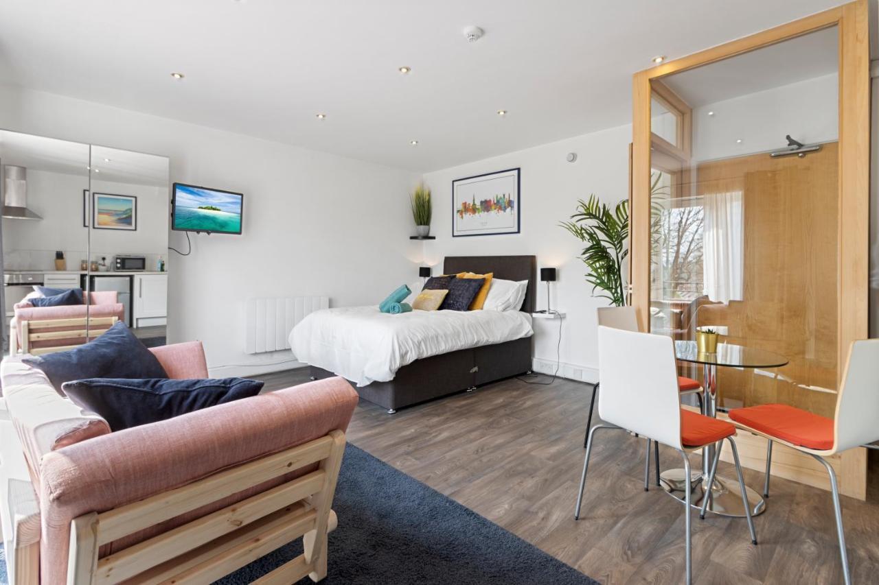 Exeter City Centre Apartments Stoop Apartment ภายนอก รูปภาพ